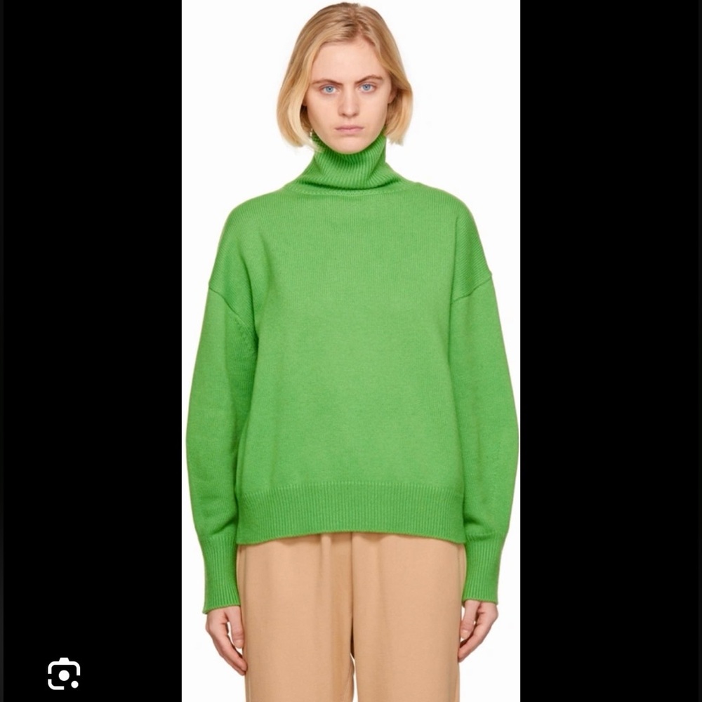 Frankie shop Joya merino wool turtleneck green sweater XS/S